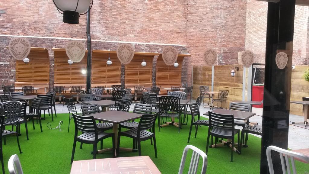 The Red Lion Wetherspoon Doncaster Exterior photo